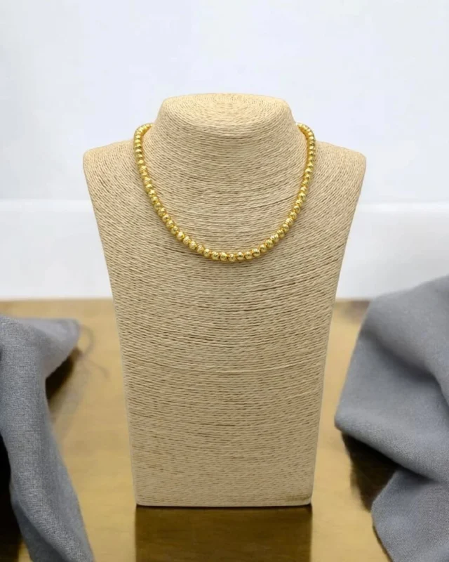 Novità in acciaio collane con sfere lavorate disponibili in Gold e silver su www.reartugioielli.it e nei nostri punti vendita #colla e #collaneacciaio #acciaio #bijoux #bijouxacciaio #gold #silver